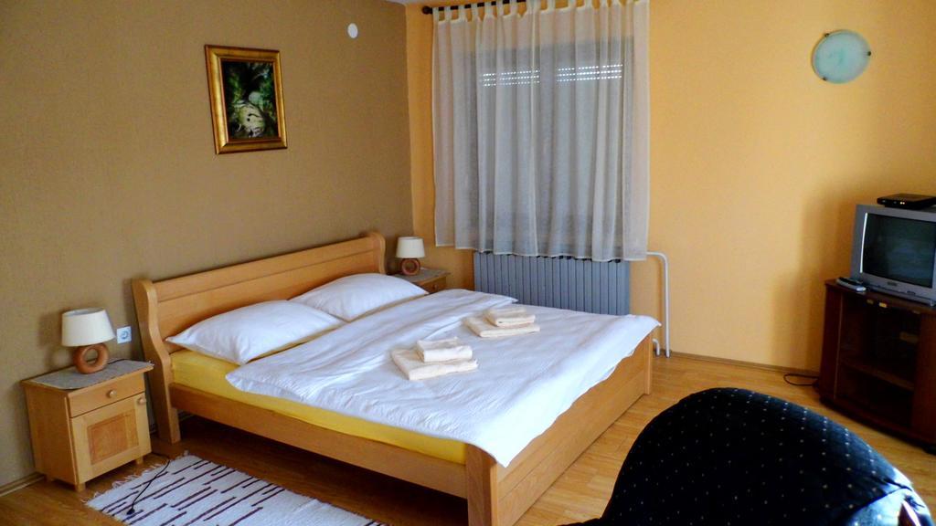 Apartmani Maraton Vukovár Kültér fotó
