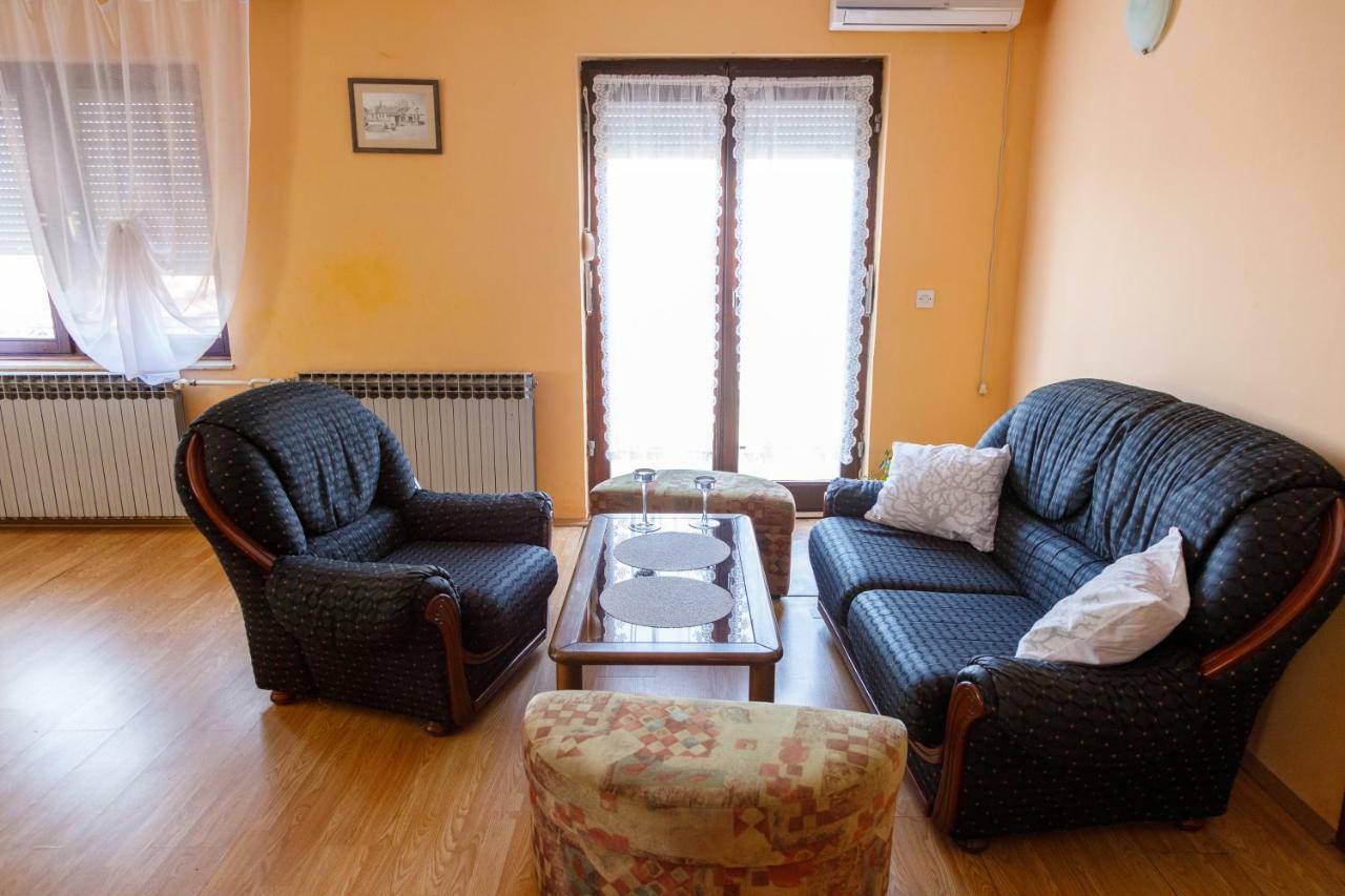 Apartmani Maraton Vukovár Kültér fotó